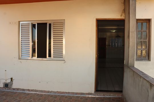 Casa para alugar com 2 quartos, 70m² em Vila Ester, São Paulo