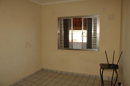 Quarto de casa para alugar com 2 quartos, 70m² em Vila Ester, São Paulo