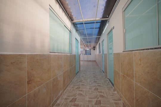 Corredor Externo  de kitnet/studio para alugar com 1 quarto, 18m² em Jardim Cidade de Florianopolis, São José