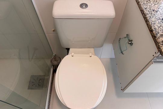 Banheiro Social de apartamento para alugar com 2 quartos, 78m² em Recreio dos Bandeirantes, Rio de Janeiro
