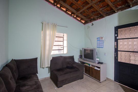 Casa para alugar com 2 quartos, 50m² em Jardim Santa Marina, Sorocaba