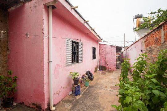 Quintal  de casa para alugar com 2 quartos, 50m² em Jardim Santa Marina, Sorocaba