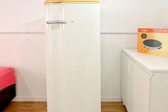 Cozinha de kitnet/studio para alugar com 1 quarto, 18m² em Jardim Cidade de Florianopolis, São José