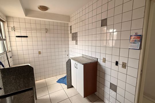 Cozinha de apartamento para alugar com 2 quartos, 50m² em Condominio Santa Rita, Goiânia