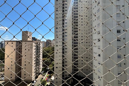 Vista da Sacada de apartamento para alugar com 1 quarto, 55m² em Alphaville Industrial, Barueri