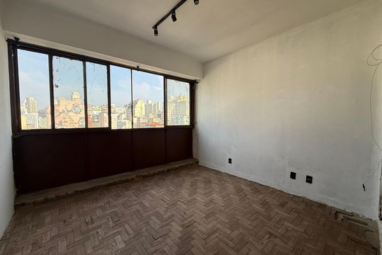 Kitnet/Studio à venda com 1 quarto, 27m² em Santa Ifigênia, São Paulo