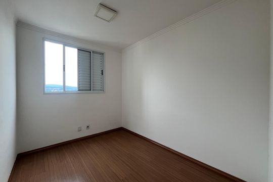 Quarto 2 de apartamento à venda com 2 quartos, 45m² em Jardim Iris, São Paulo