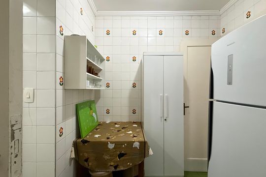 Cozinha de apartamento para alugar com 2 quartos, 90m² em Barra Funda, Guarujá