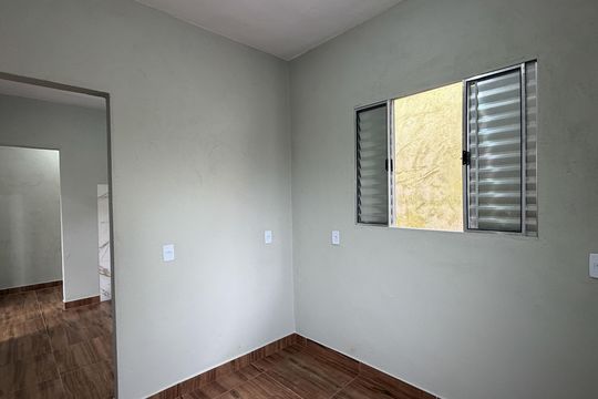 Casa para alugar com 1 quarto, 60m² em Morro Santa Maria, Santos