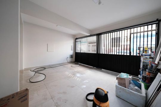 Garagem de casa para alugar com 2 quartos, 85m² em Vila Buenos Aires, São Paulo