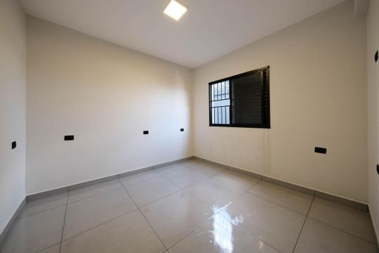 Quarto 1 de casa para alugar com 2 quartos, 85m² em Vila Buenos Aires, São Paulo