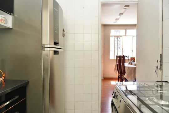 Cozinha de apartamento à venda com 4 quartos, 130m² em São Pedro, Belo Horizonte