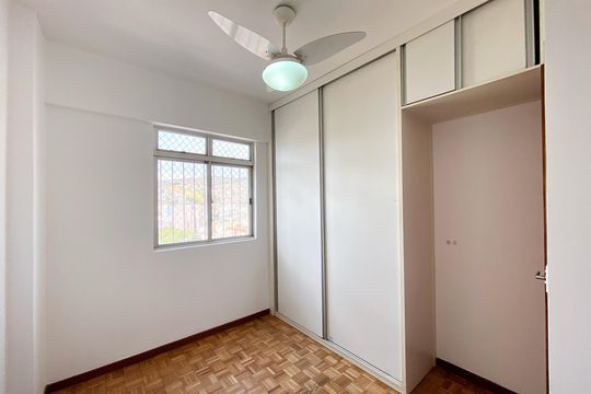 Quarto 2 de apartamento à venda com 3 quartos, 96m² em Santa Efigênia, Belo Horizonte