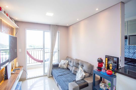 Sala de apartamento à venda com 2 quartos, 55m² em Conceição, Diadema