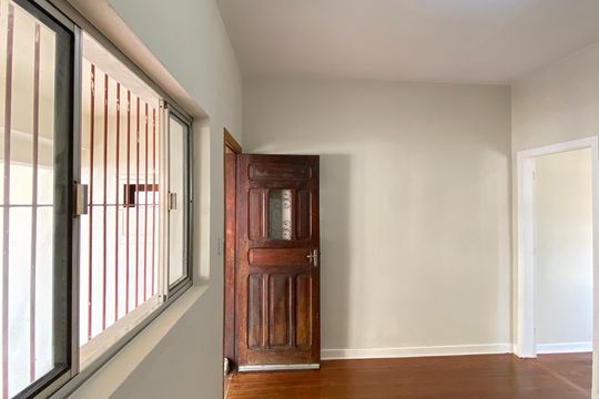 Casa para alugar com 3 quartos, 142m² em Vila Quitauna, Osasco