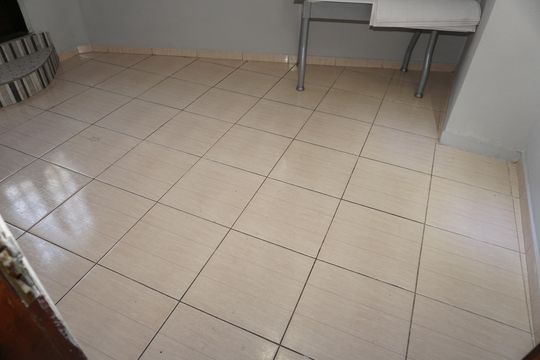 Quarto de casa para alugar com 2 quartos, 60m² em Jardim Soraia, Embu das Artes