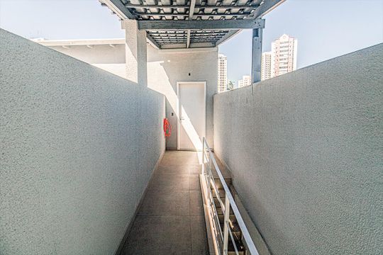 Área externa de casa à venda com 2 quartos, 93m² em Bosque da Saúde, São Paulo
