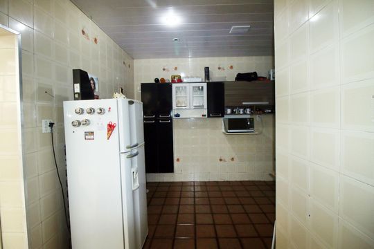 Cozinha de casa à venda com 4 quartos, 317m² em Irajá, Rio de Janeiro