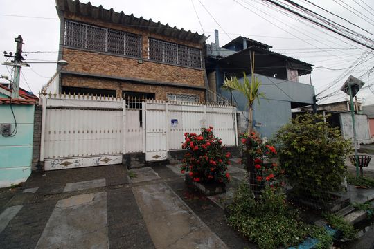 fachada da casa de casa à venda com 4 quartos, 317m² em Irajá, Rio de Janeiro