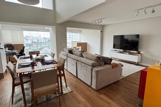Apartamento para alugar com 3 quartos, 131m² em Brooklin, São Paulo