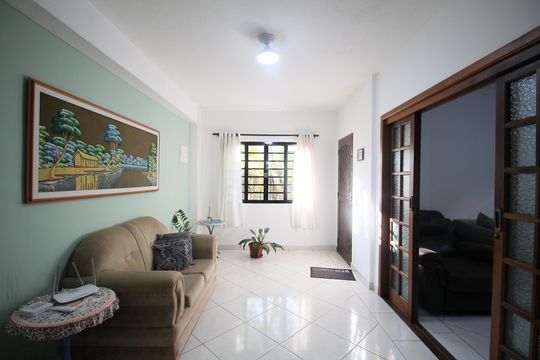 Casa à venda com 3 quartos, 170m² em Vila Ernesto, São Paulo