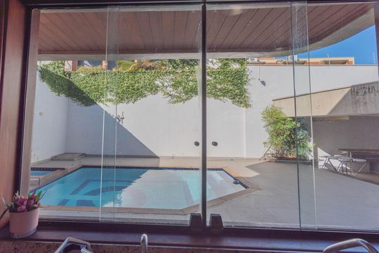 Vista da Cozinha de casa à venda com 7 quartos, 600m² em Parque Nova Campinas, Campinas