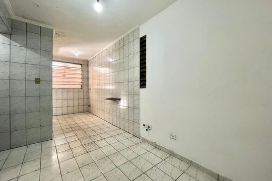 Sala/Quarto de kitnet/studio para alugar com 1 quarto, 29m² em São Judas, São Paulo