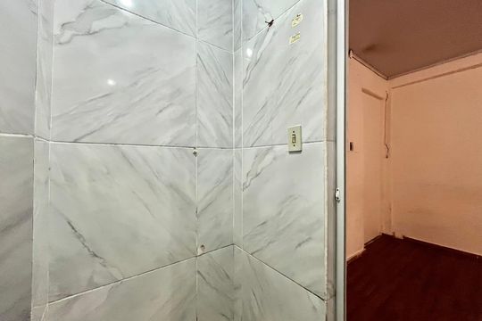 Banheiro da Suíte de apartamento para alugar com 1 quarto, 46m² em São Judas, São Paulo