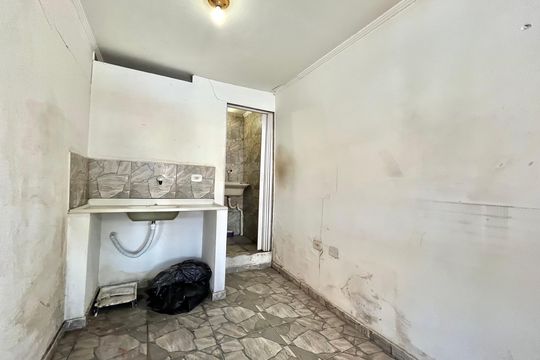 Cozinha de apartamento para alugar com 1 quarto, 23m² em São Judas, São Paulo