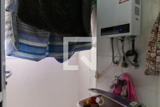 Área de serviço de apartamento para alugar com 2 quartos, 59m² em Jardim Monte Alegre, Taboão da Serra