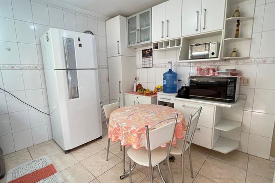 Cozinha de casa à venda com 3 quartos, 250m² em Jardim Olympia, São Paulo