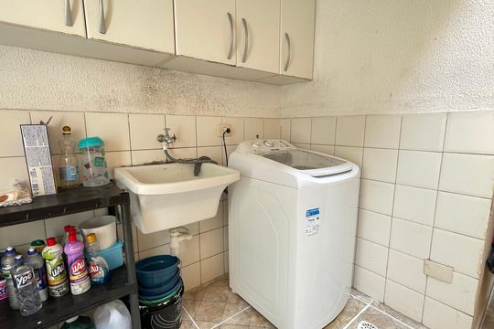 Área de Serviço de casa à venda com 3 quartos, 250m² em Jardim Olympia, São Paulo