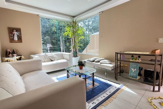 Casa à venda com 3 quartos, 250m² em Jardim Olympia, São Paulo