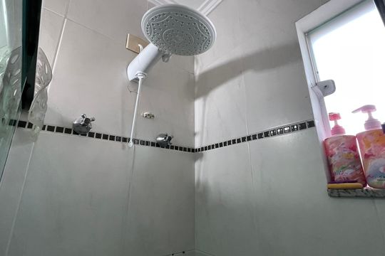 Banheiro 1 de casa à venda com 3 quartos, 250m² em Jardim Olympia, São Paulo