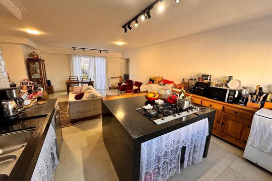 Cozinha de apartamento à venda com 3 quartos, 139m² em Parque Assuncao, Taboão da Serra