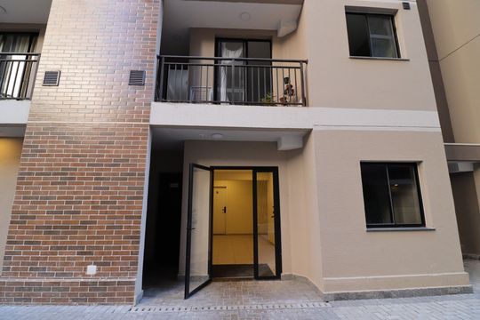 Fachada do bloco de apartamento à venda com 2 quartos, 39m² em Usina Piratininga, São Paulo