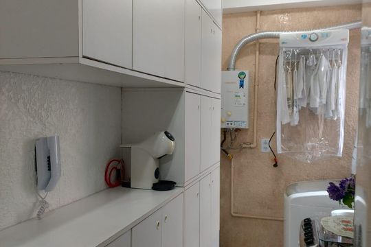 Cozinha de apartamento à venda com 2 quartos, 40m² em Vila Tibiriçá, Santo André