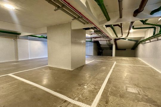 Garagem de apartamento para alugar com 3 quartos, 150m² em Boqueirão, Praia Grande