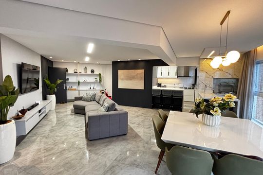 Apartamento à venda com 3 quartos, 160m² em Vila Guiomar, Santo André
