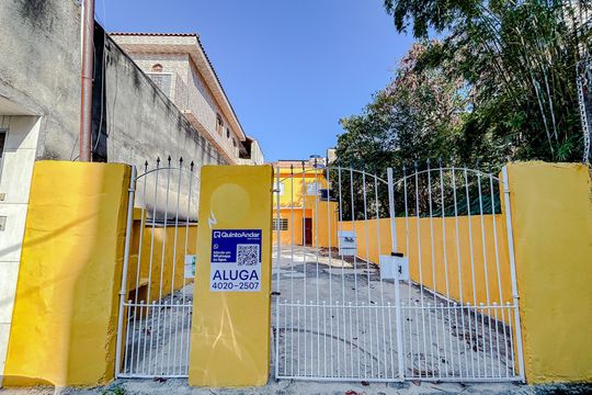 Fachada com Plaquinha de casa para alugar com 2 quartos, 46m² em Vila Matilde, São Paulo