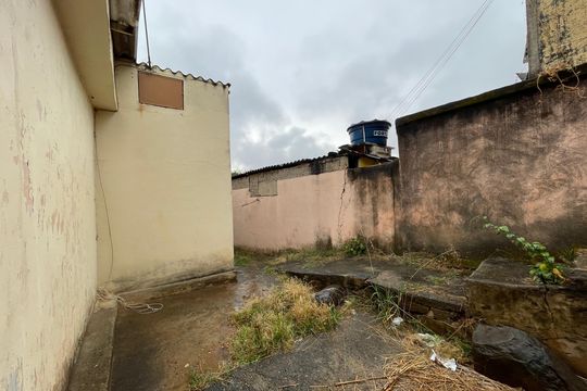 Quintal de casa à venda com 2 quartos, 360m² em Pindorama, Belo Horizonte