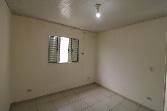 Sala/Quarto de casa para alugar com 1 quarto, 50m² em Chácara Mafalda, São Paulo