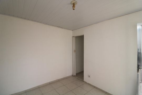Cozinha de casa para alugar com 1 quarto, 50m² em Chácara Mafalda, São Paulo