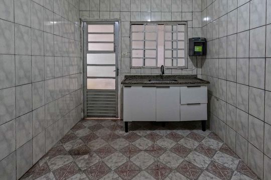 Casa para alugar com 1 quarto, 55m² em Parque Anhangüera, São Paulo
