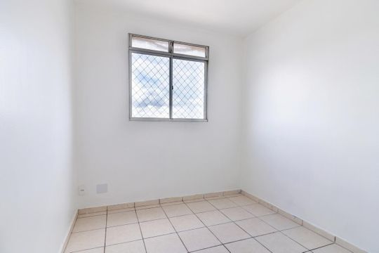 Quarto de apartamento para alugar com 2 quartos, 45m² em Centro, Contagem