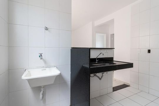 Cozinha/Área de Serviço de apartamento para alugar com 2 quartos, 45m² em Centro, Contagem