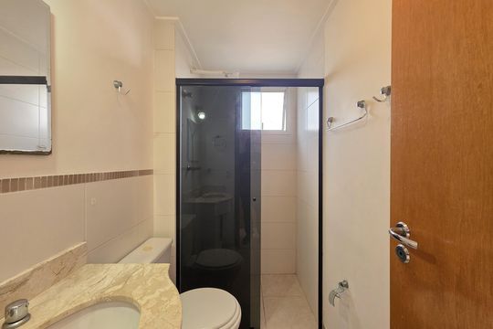 Banheiro da Suíte de apartamento à venda com 2 quartos, 68m² em Campestre, Santo André