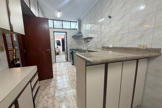 Cozinha de casa à venda com 5 quartos, 244m² em Campo Belo, São Paulo