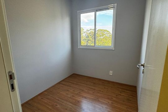 Apartamento à venda com 2 quartos, 34m² em Vila Carmosina, São Paulo
