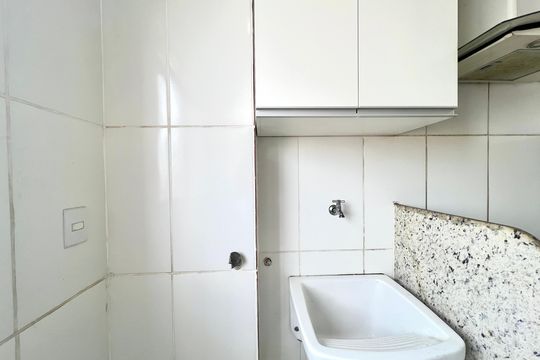 Área de Serviço de apartamento para alugar com 2 quartos, 58m² em Glória, Belo Horizonte
